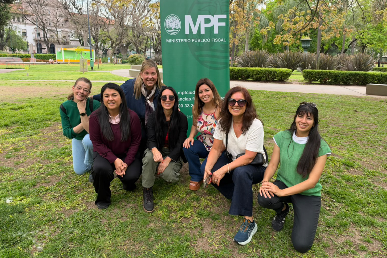 El MPF participó de la plantación de especies nativas en Plaza Irlanda