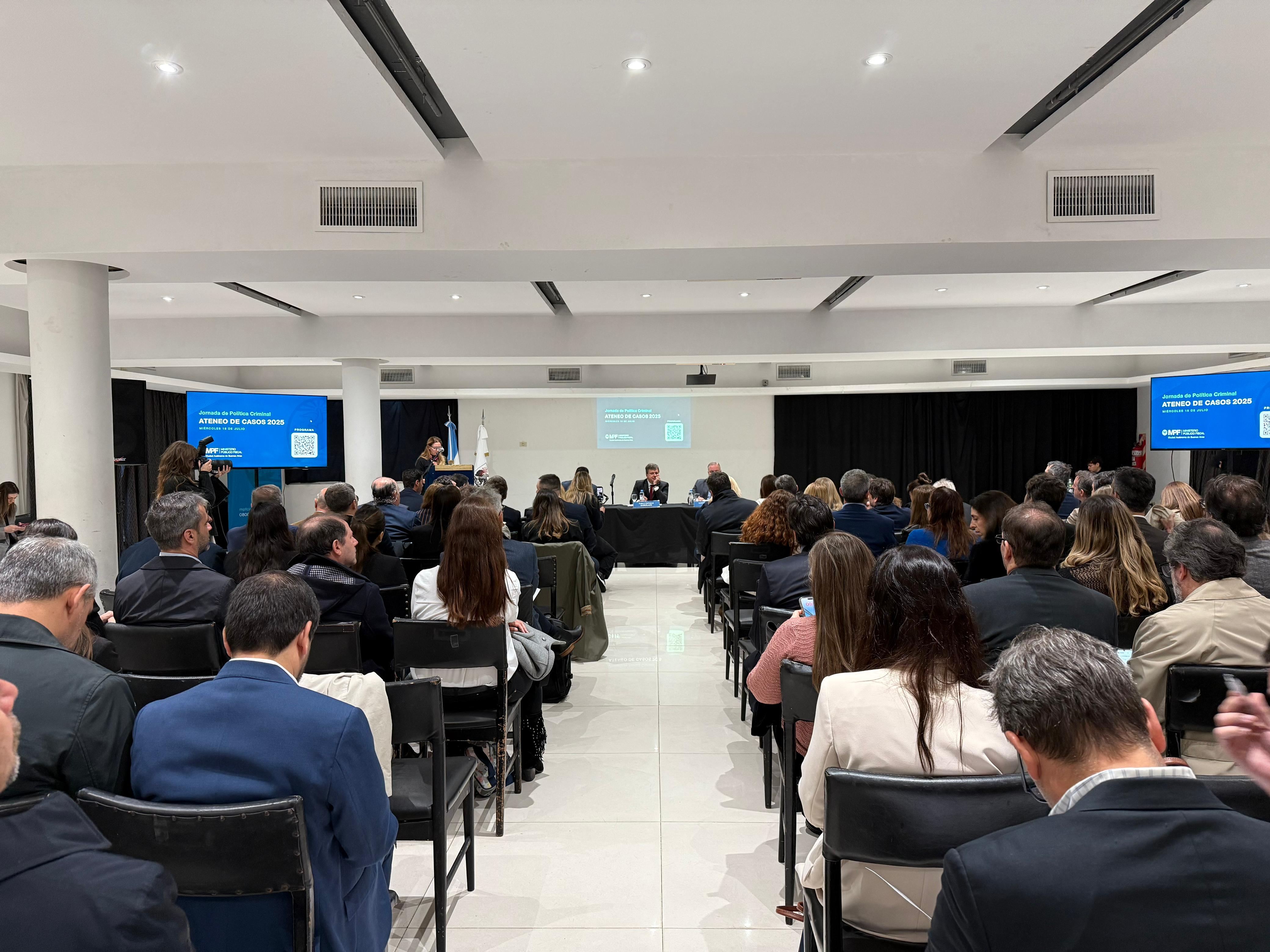TALLER DE ESTRATEGIAS PARA CASOS COMPLEJO