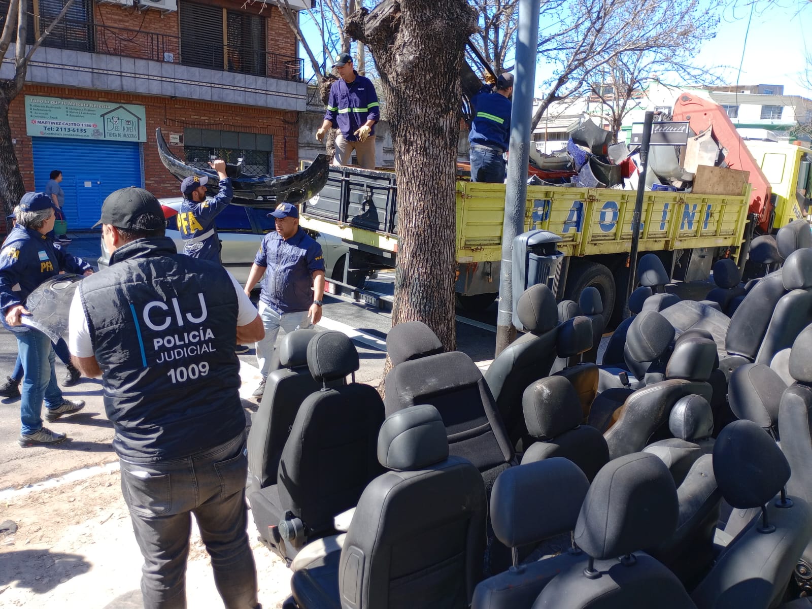 SECUESTRAN AUTOPARTES POR UN VALOR DE MÁS DE 120 MILLONES DE PESOS EN EL MERCADO NEGRO