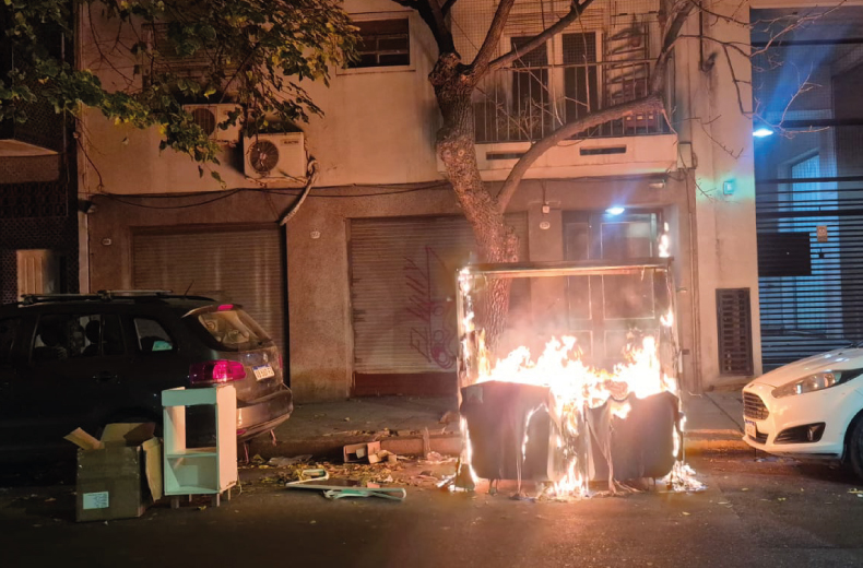 Villa Crespo: condena con prisión efectiva para un imputado con antecedentes que quemó dos contenedores de basura