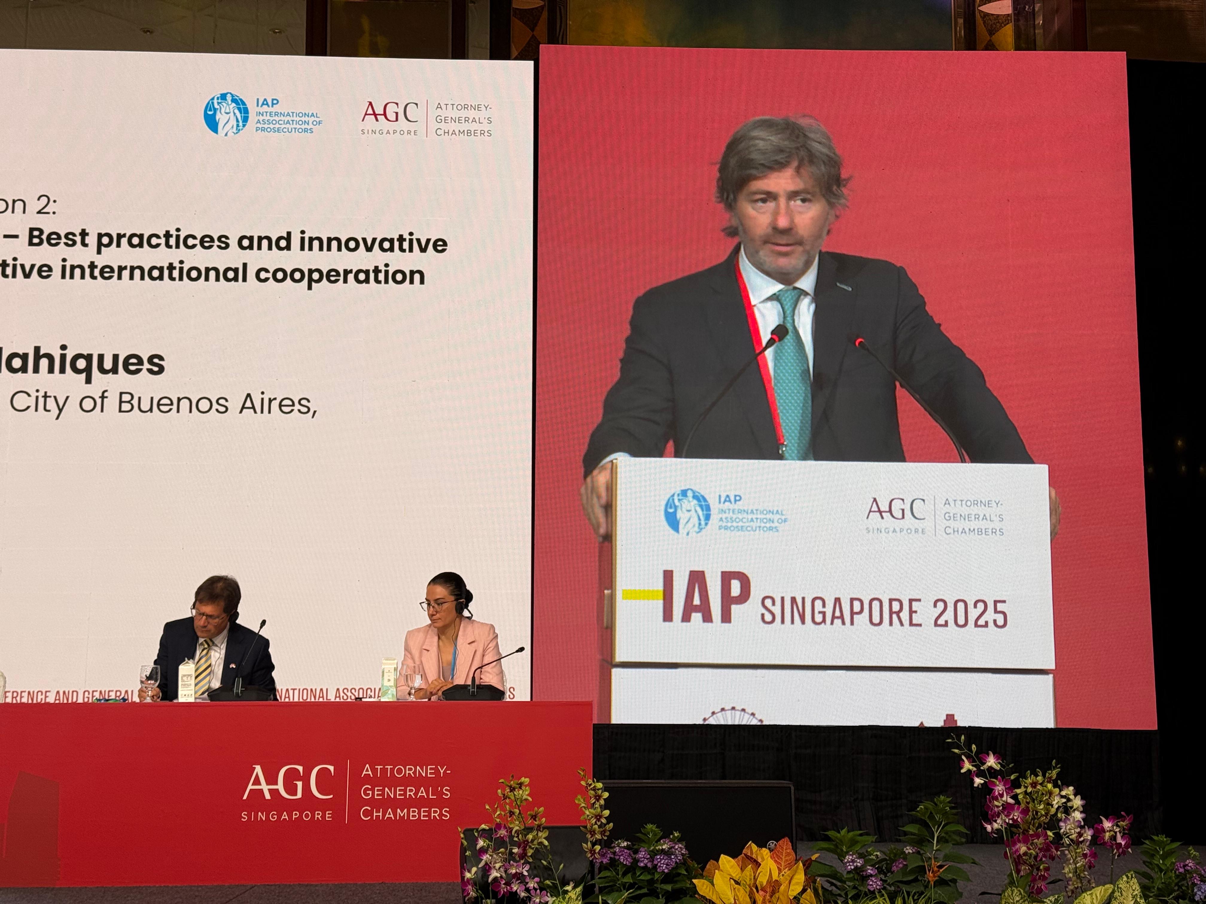 MAHIQUES FUE REELECTO PRESIDENTE DE LA ASOCIACIÓN INTERNACIONAL DE FISCALES