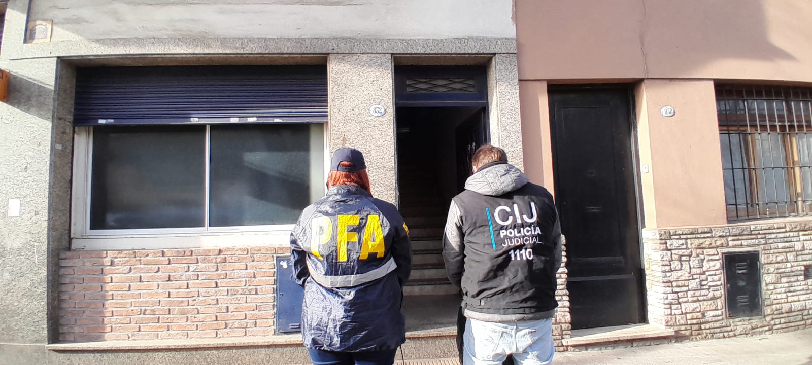 CLAUSURAN UN LABORATORIO QUÍMICO ILEGAL EN BARRACAS POR ARROJAR SUSTANCIAS CONTAMINANTES AL MEDIO AMBIENTE