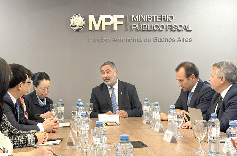 Autoridades del MPF CABA recibieron a una delegación de funcionarios judiciales de la República Popular China 3