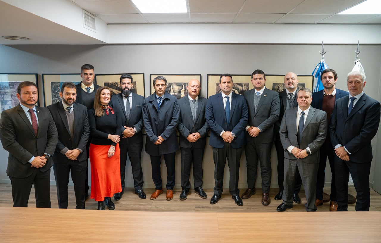 Reunión con fiscales brasileños para la prevención de la violencia en el fútbol
