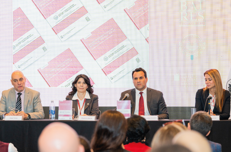 El Fiscal General a cargo del MPF CABA presentó en la Feria del Libro una obra clave sobre Seguridad Pública y Justicia