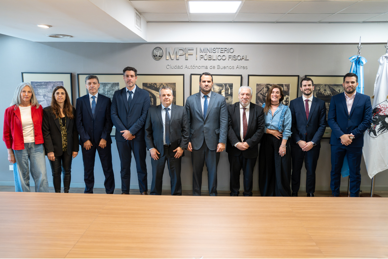 El Ministerio Público Fiscal y la Facultad de Farmacia y Bioquímica de la UBA impulsan la cooperación científica y la investigación forense